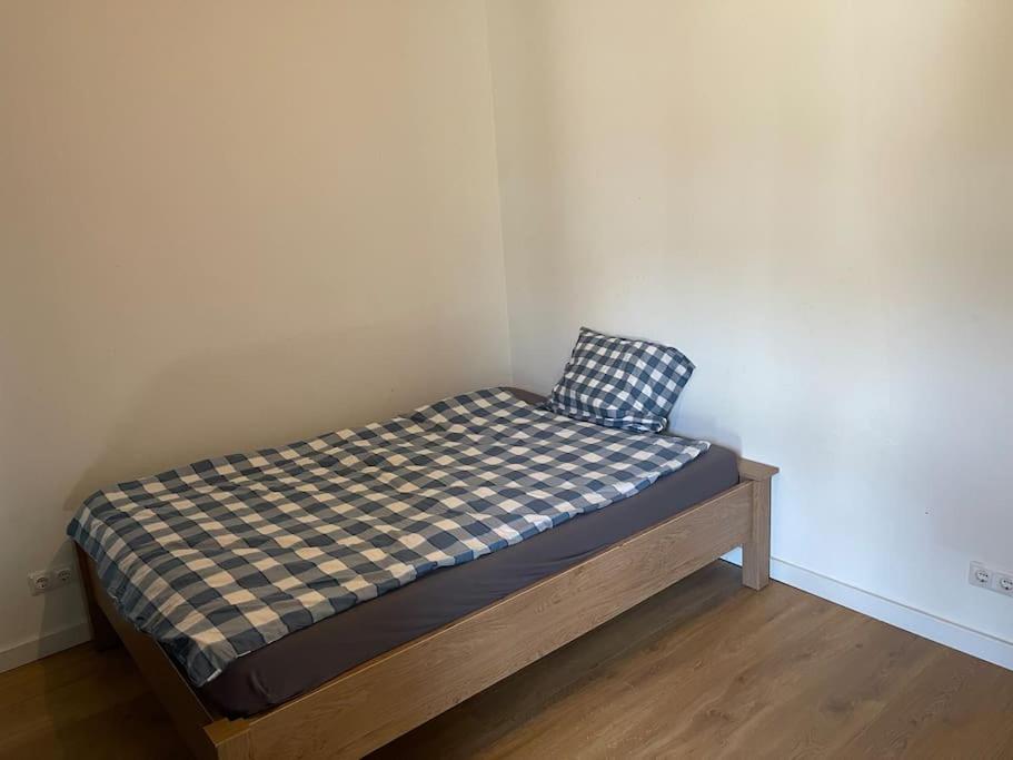 Lovely 1 Private Bedroom With Garden View Rotterdam Esterno foto