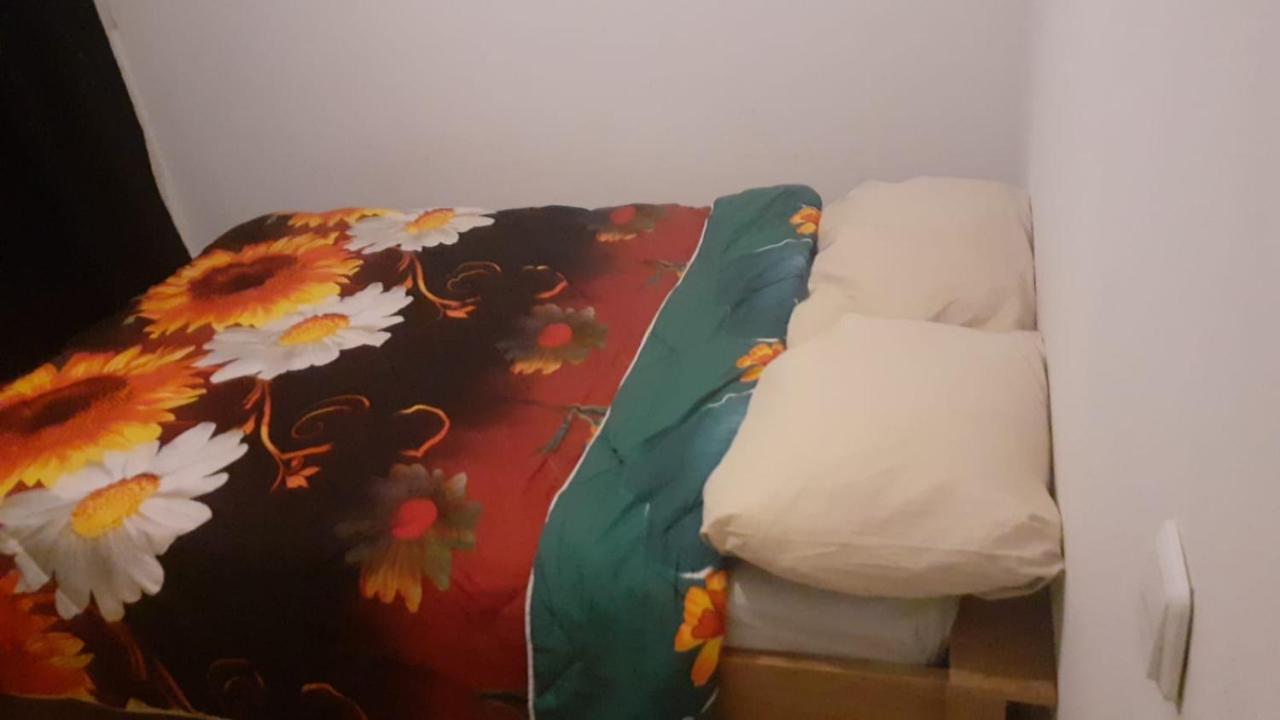 Lovely 1 Private Bedroom With Garden View Rotterdam Esterno foto